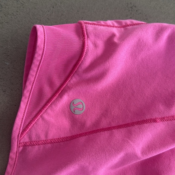 Lululemon High-Rise Hot Pink Women's Athletic Shorts - Picture 4 of 5